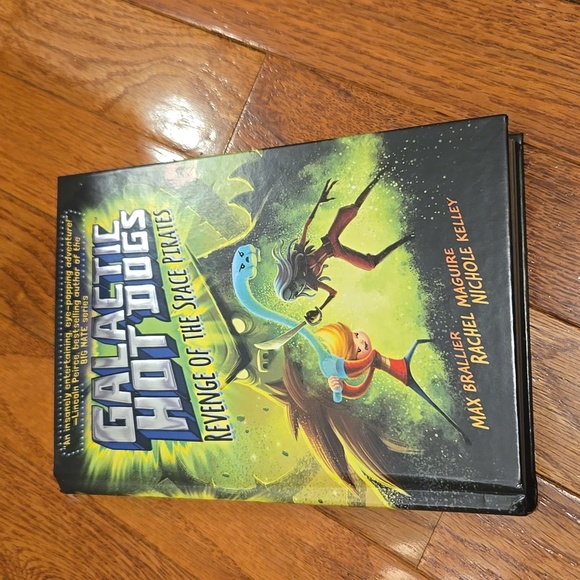 Galactic Hot Dogs Box Set - Picture 6 of 11